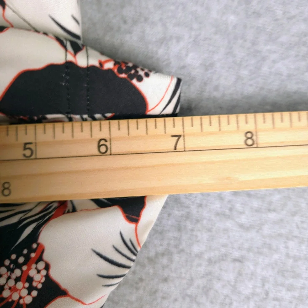 Robert Graham Mens Floral Hibiscus Swim Trunks Black White Orange Size 40 Shorts
